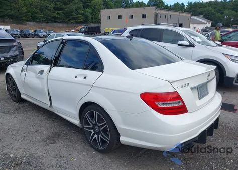 2014 Mercedes-Benz C 300 Luxury 4Matic/Sport 4Matic из США, поврежденный, VIN WDDGF8ABXEG205017